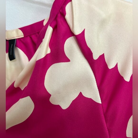 Theory Dark Pink Magenta Open V-Neck Top in Petal Print Silk Size Small - Picture 9 of 9